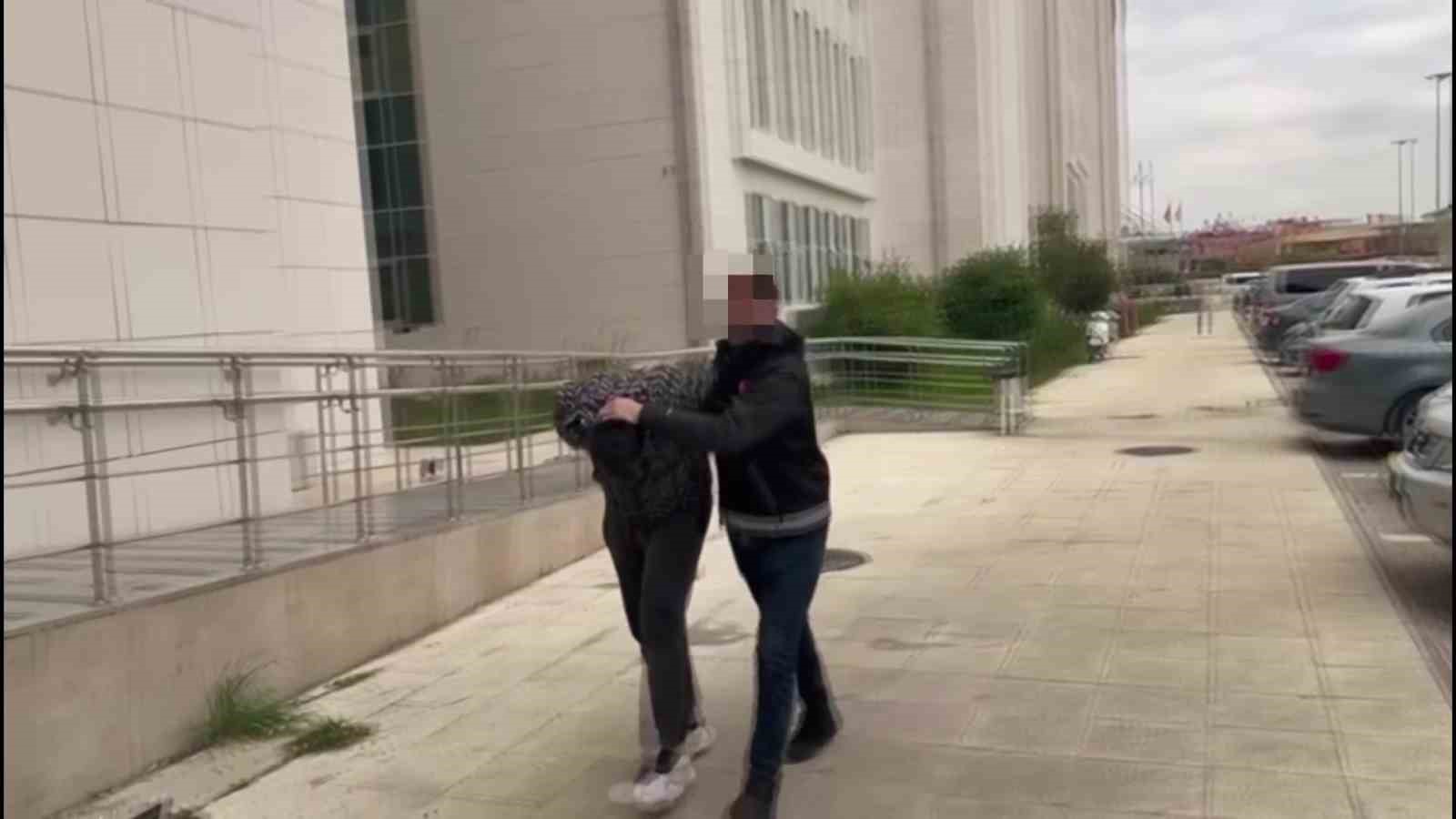 Adana’da hapis cezasıyla aranan 25 hükümlü yakalandı
