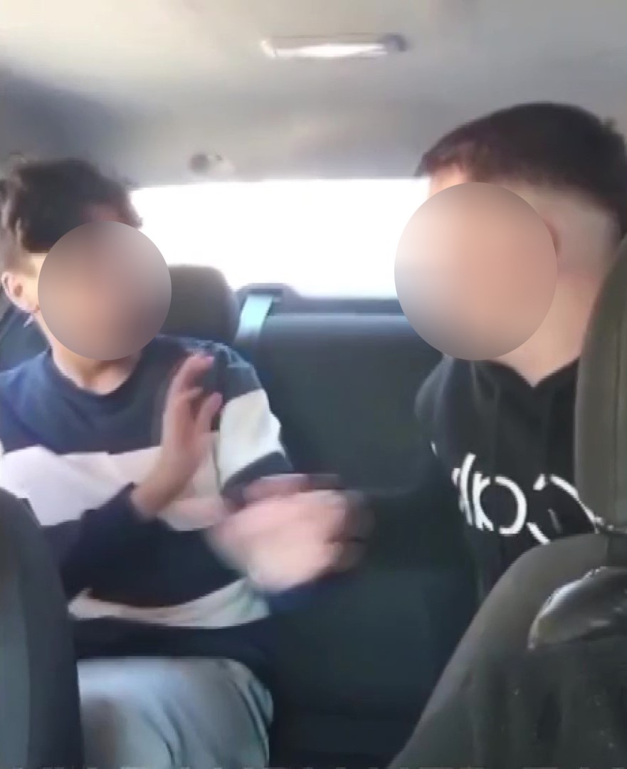 Adana’da oyun arkadaşlığı dehşete dönüştü: Liseli genci kaçırıp darbettiler
