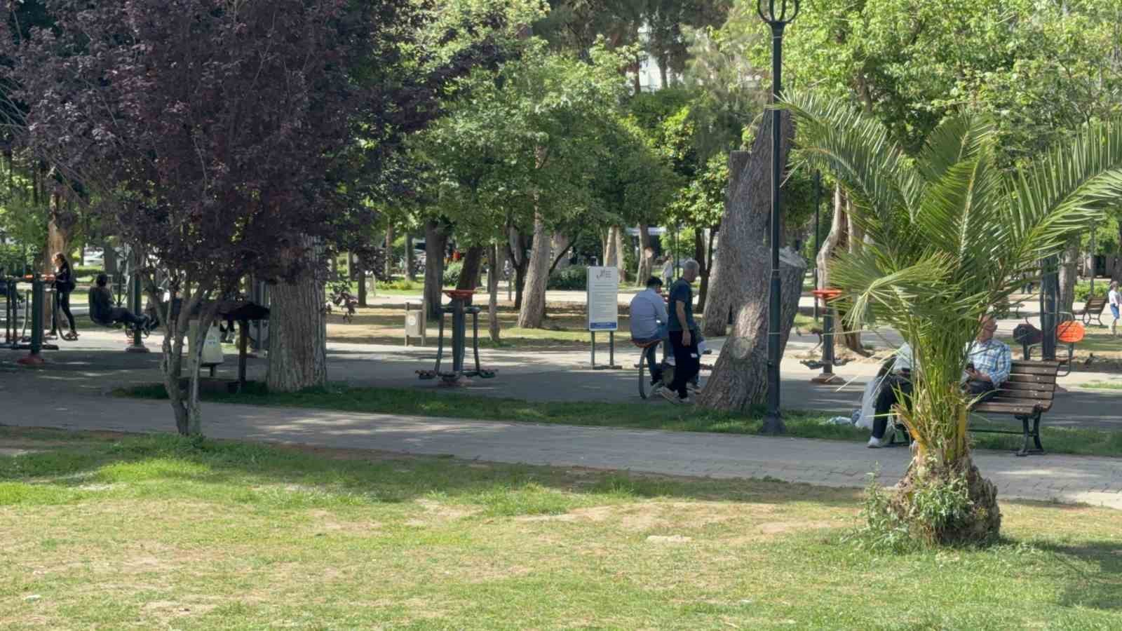 Adana’da termometreler 41 dereceyi gösterdi
