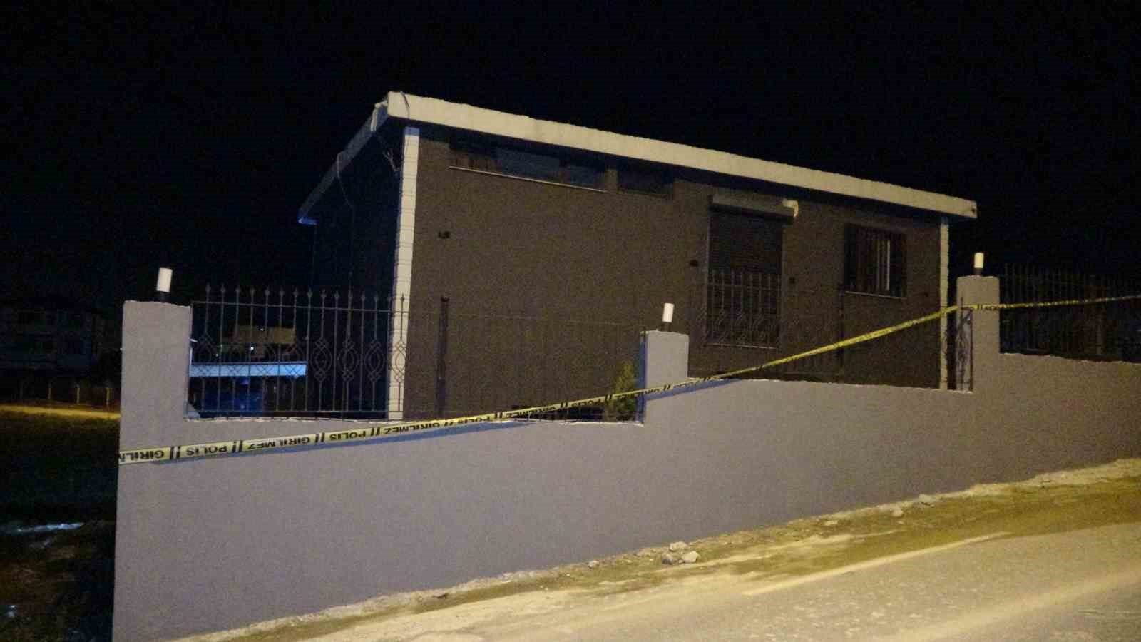 Adana’da vahşet: Eşi evi terk etti, 2 çocuğunu öldürüp intihar etti
