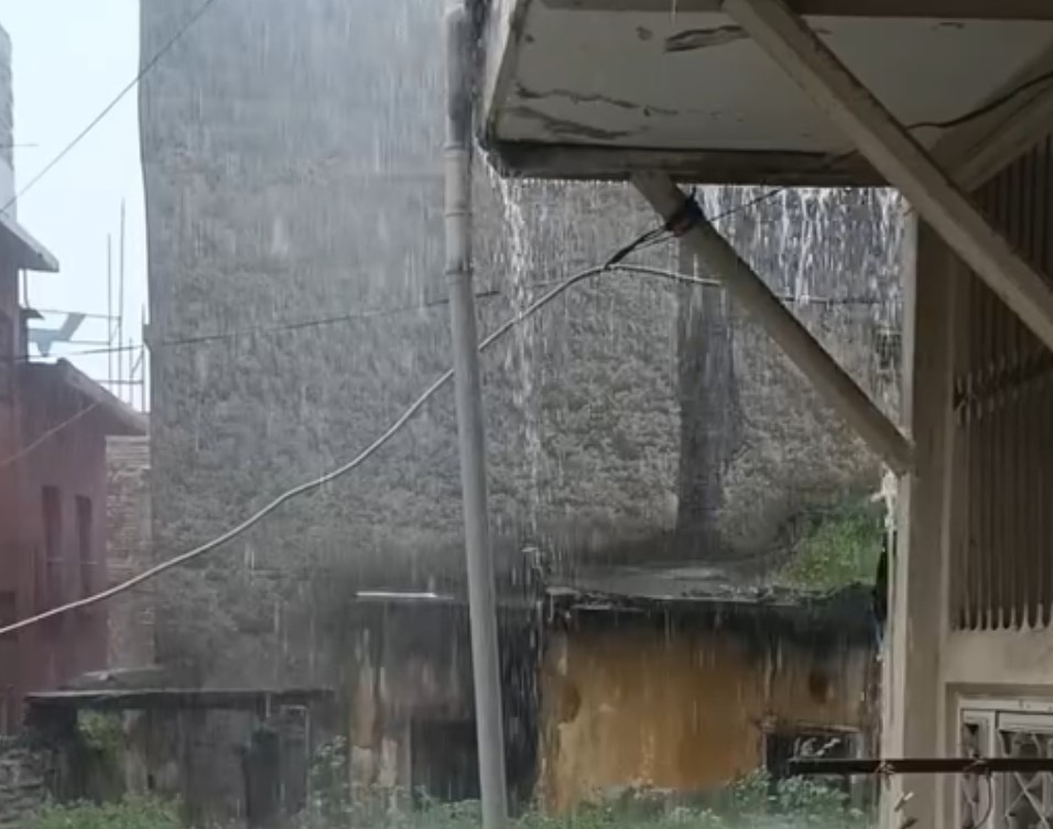 Adana’da yağmur sele neden oldu
