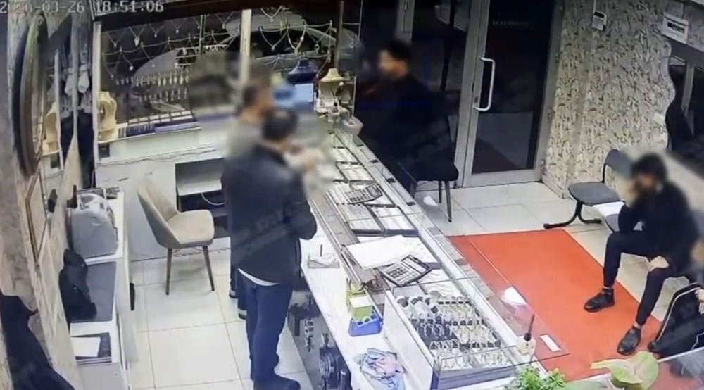 Adana’dan geldiler, Osmaniye’de dolandırdılar
