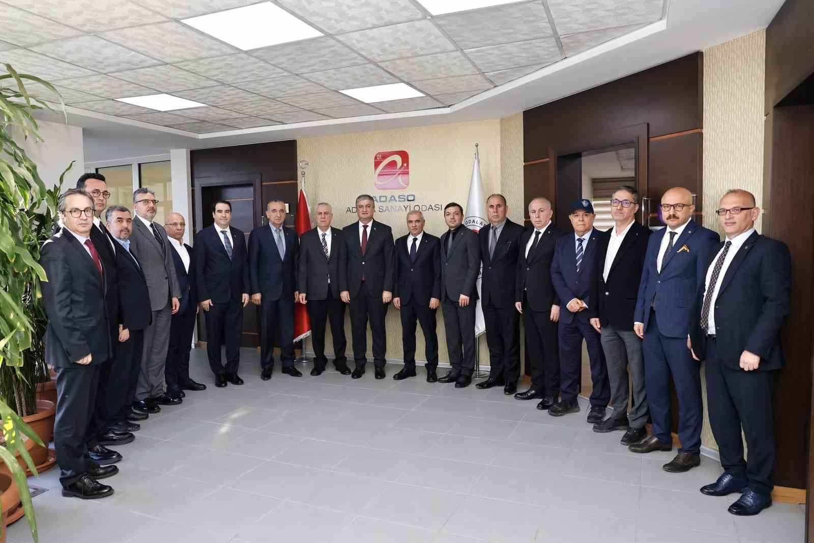 ADASO’da sanayicilere yönelik çalışmalar masaya yatırıldı
ADASO’da sanayicilere yönelik çalışmalar masaya yatırıldı