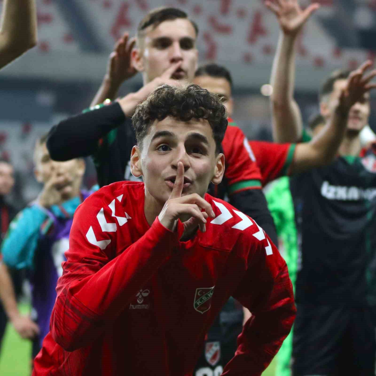 Adem Yeşilyurt, Fenerbahçe’yle anlaşmaya çok yakın
