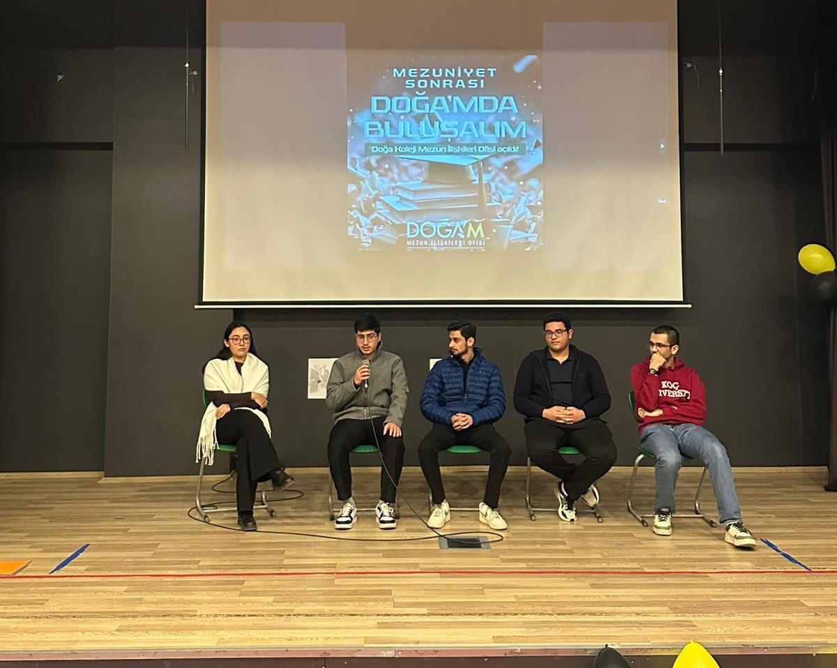 Adıyaman Doğa Koleji mezunlarından öğrencilere yol gösterici söyleşi
