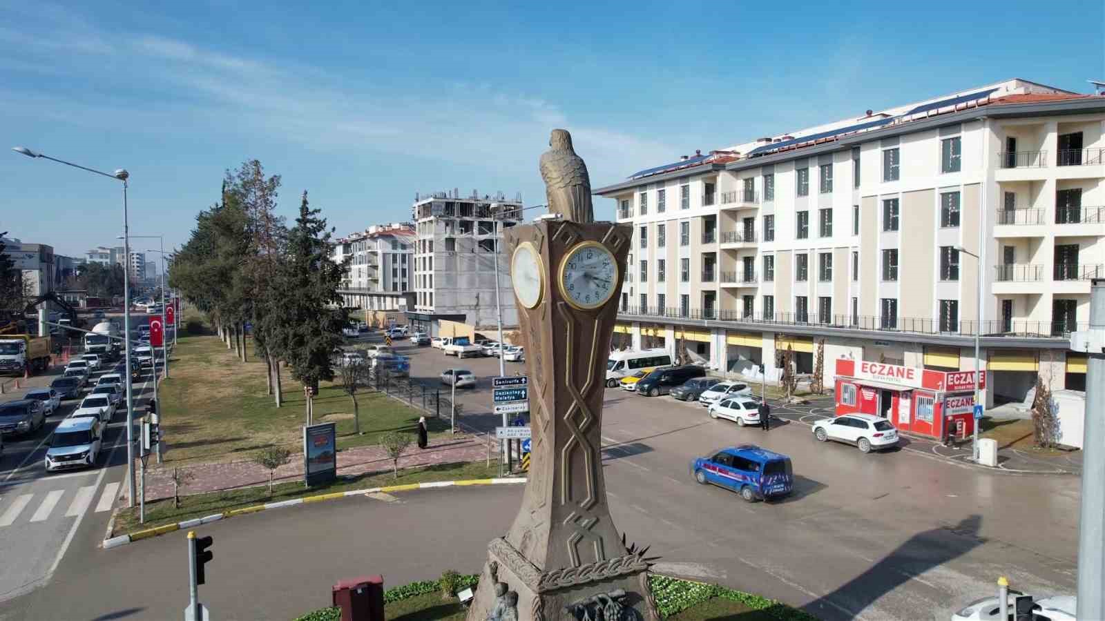 Adıyaman Saat Kulesi 3 yıldır 04.17’yi gösteriyor
