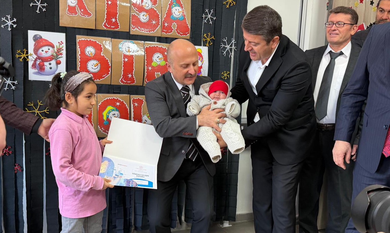 Adıyaman’da 154 bin 960 öğrenci karne aldı
