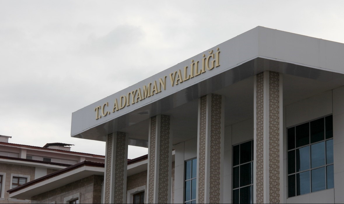 Adıyaman’da bazı kurumlarda çalışmalara 1 gün ara verildi
