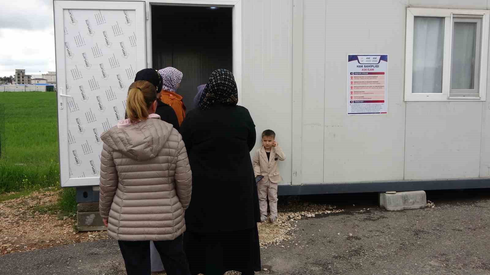 Adıyaman’da depremzedeler için hak sahipliği başvuruları başladı
