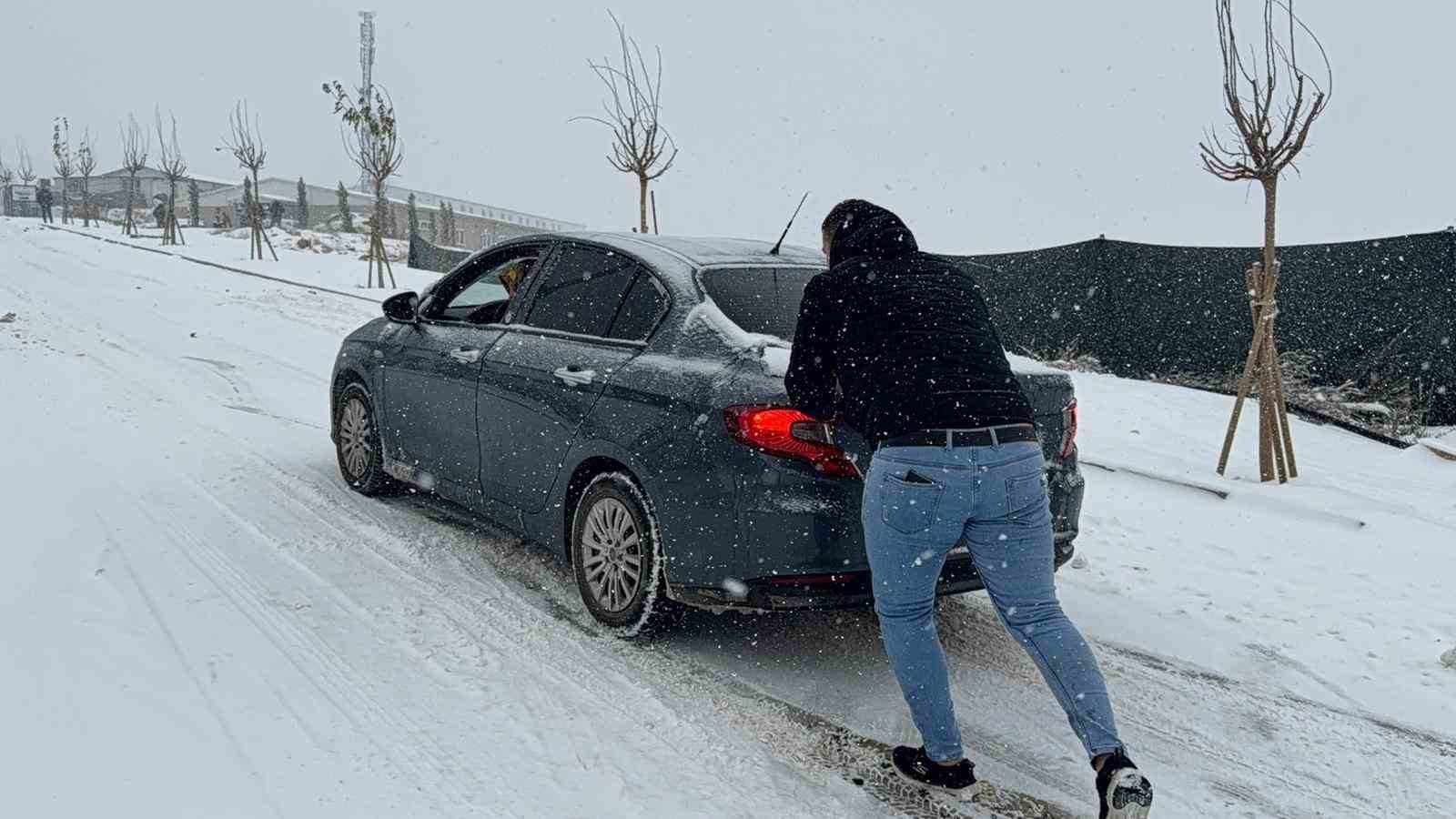 Adıyaman’da uçuşlar iptal
