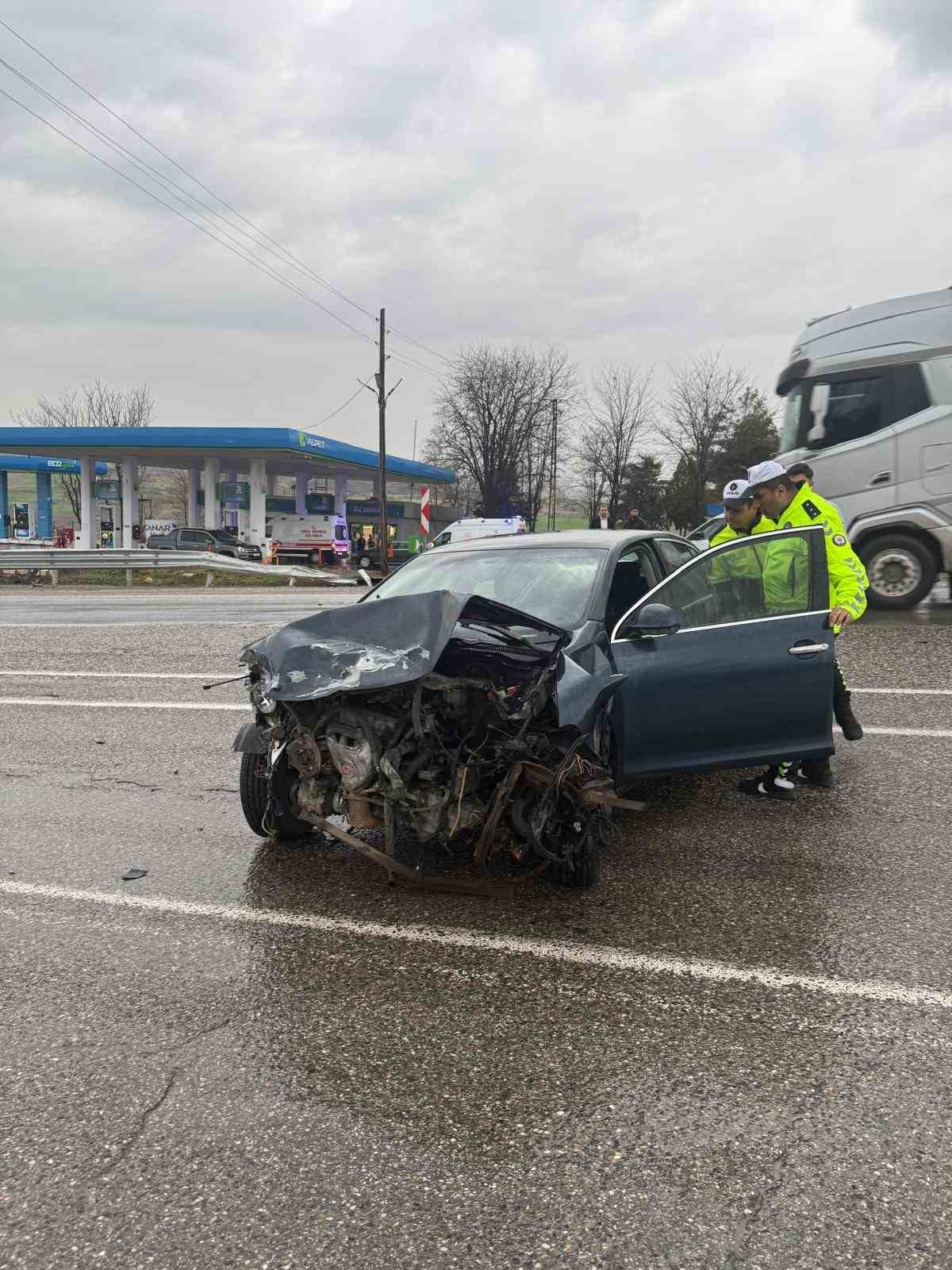 Adıyaman’da zincirleme kaza kamerada
