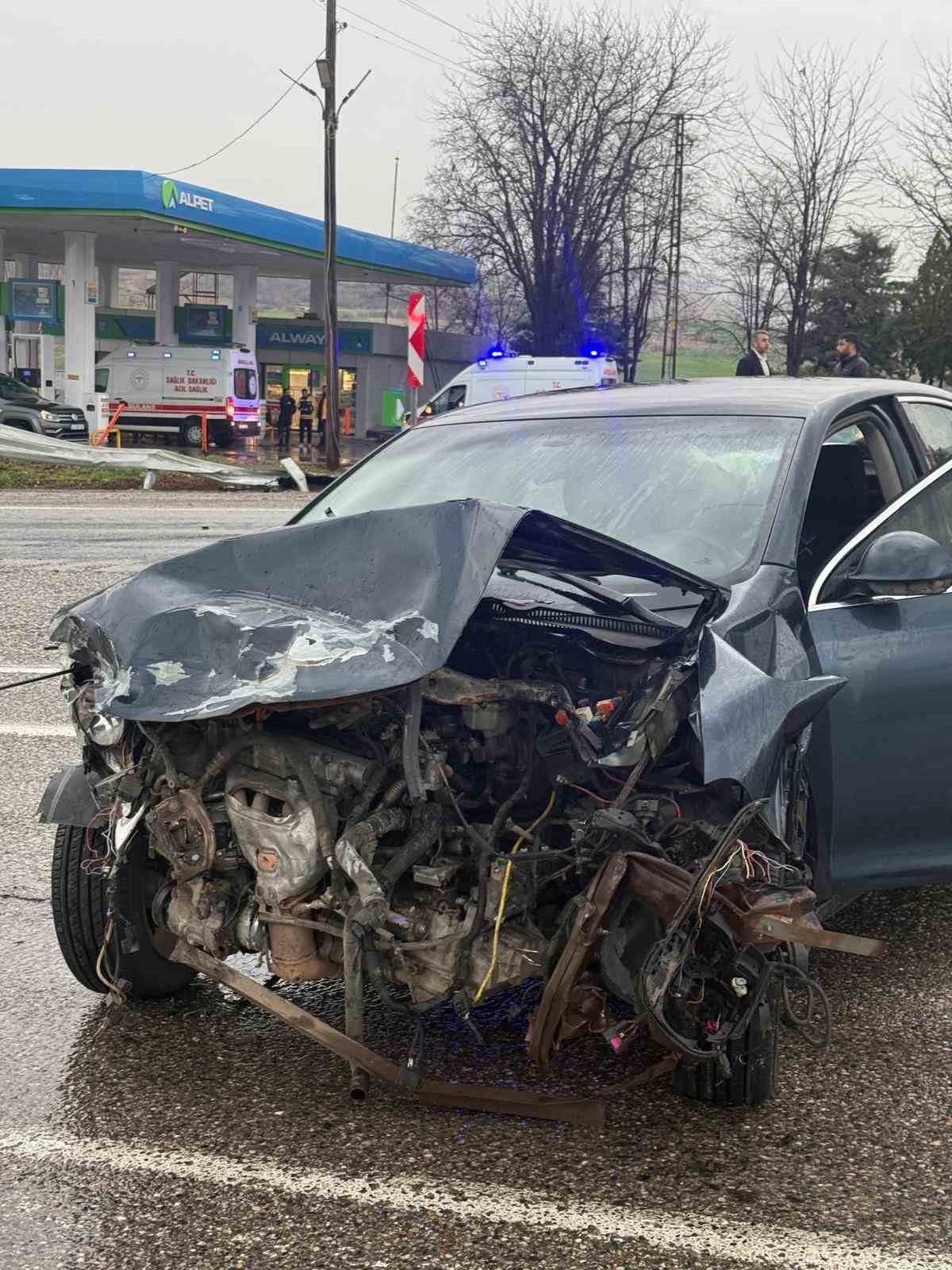 Adıyaman’da zincirleme kaza kamerada
