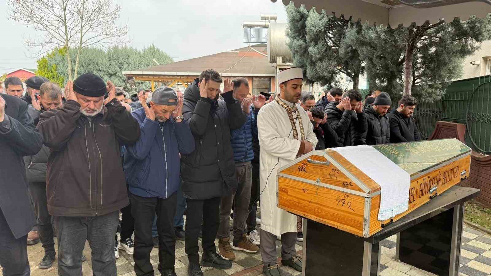 Adliye önünde cinayet işleyen Sümeyye’nin ifadesi ortaya çıktı: "Duruşma çıkışında kulağıma eğilip tehdit edince kendimi savundum"
