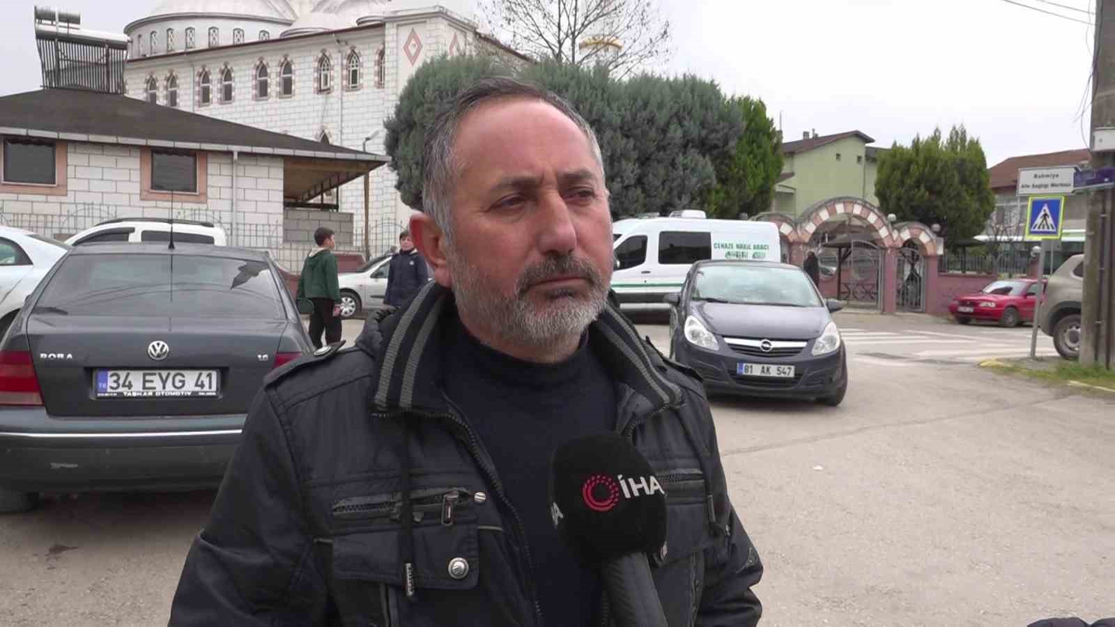 Adliye önünde kalbinden bıçaklanarak öldürülen Emrah’ın amcası konuştu
