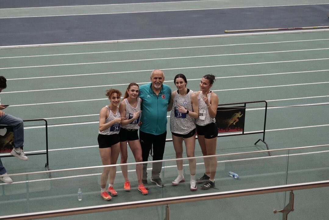 ADÜ sporcuları başarılarıyla gururlandırdı
