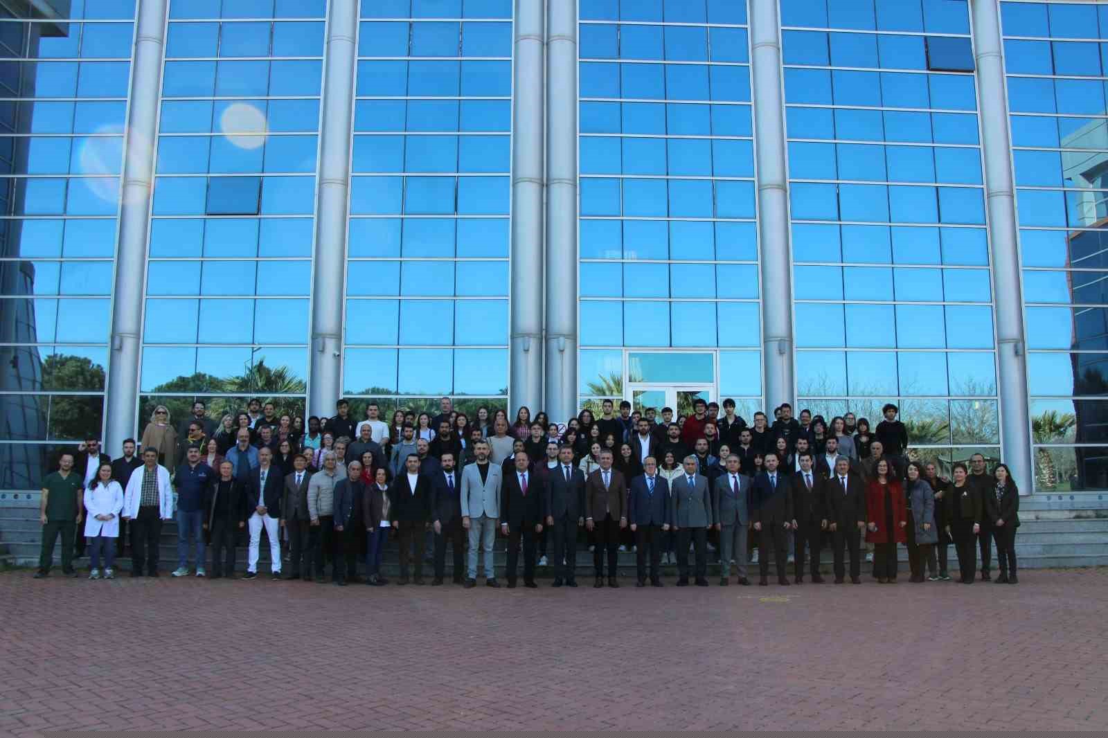 ADÜ’de dijital eğitim laboratuvarı açıldı
