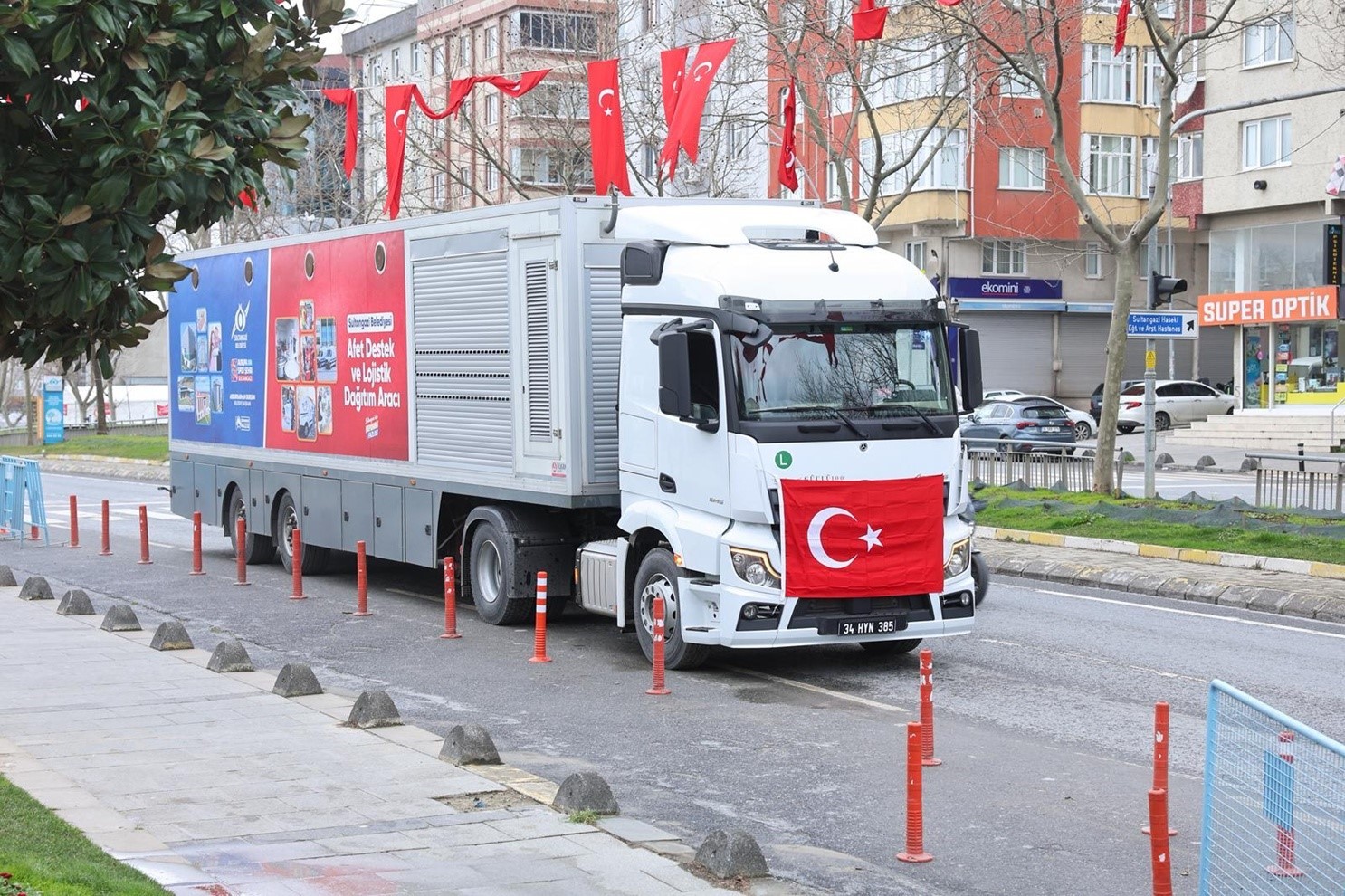 Afet Destek ve Lojistik Dağıtım Tırı’nın rotası Balkanlar
