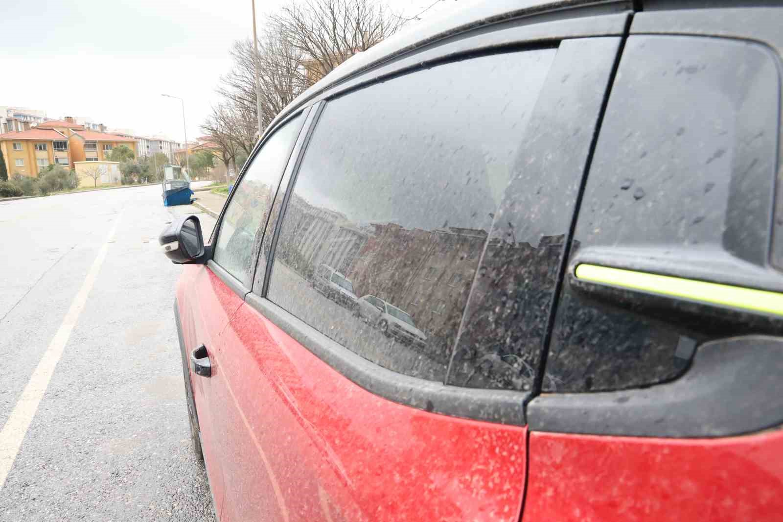 Afrika toz bulutu Muğla semalarını siyaha bürüdü
