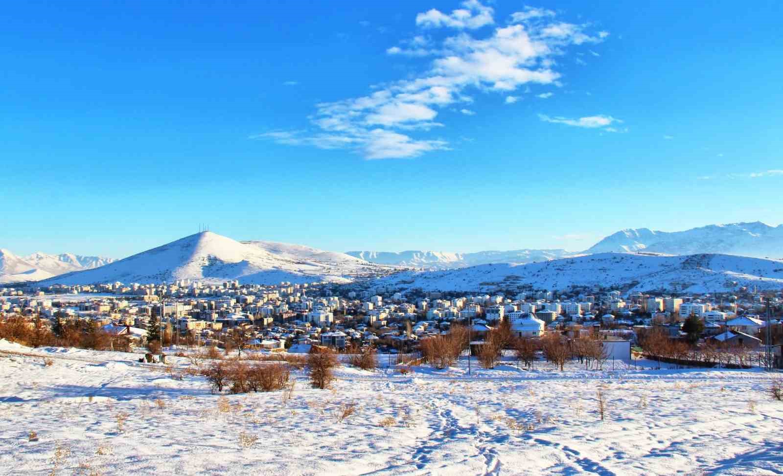Afşin’de kar sonrası manzara hayran bıraktı
