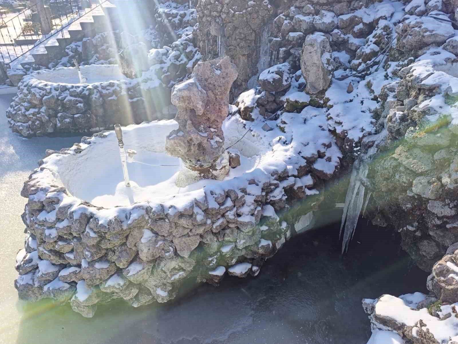 Afyonkarahisar buz kesti
