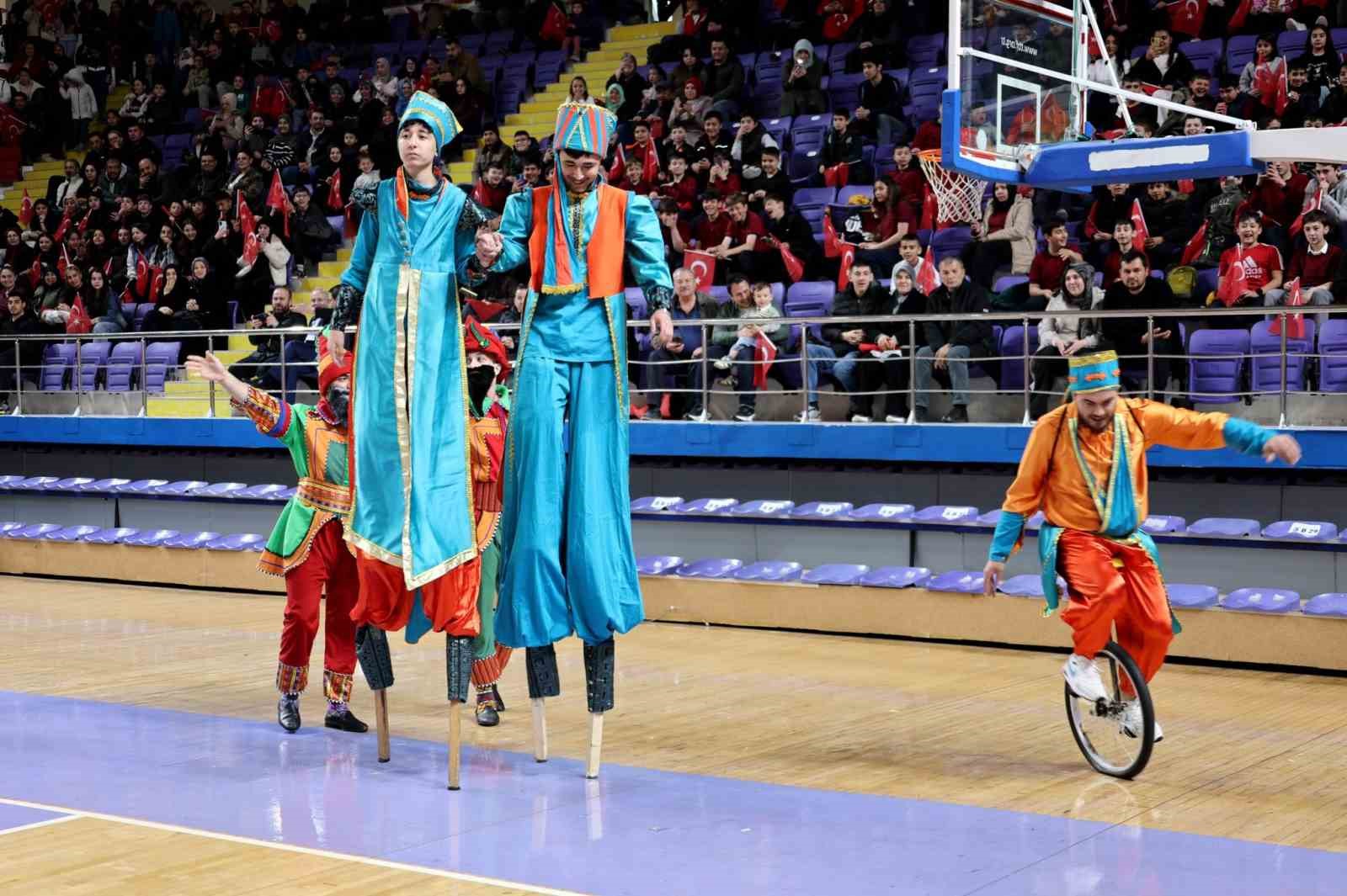 Afyonkarahisar’da 23 Nisan coşkusu
