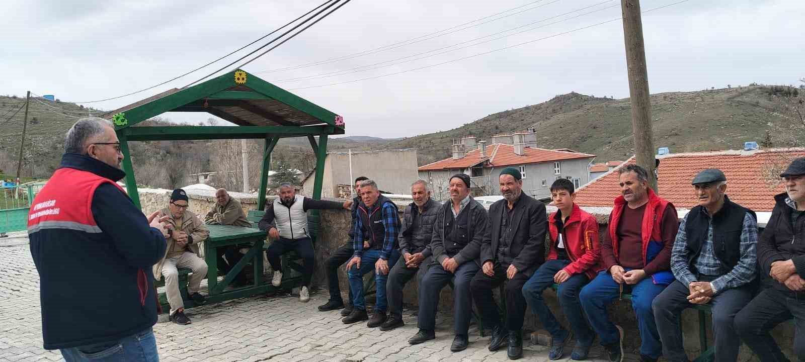 Afyonkarahisar’da çiftçi buluşmaları devam ediyor
