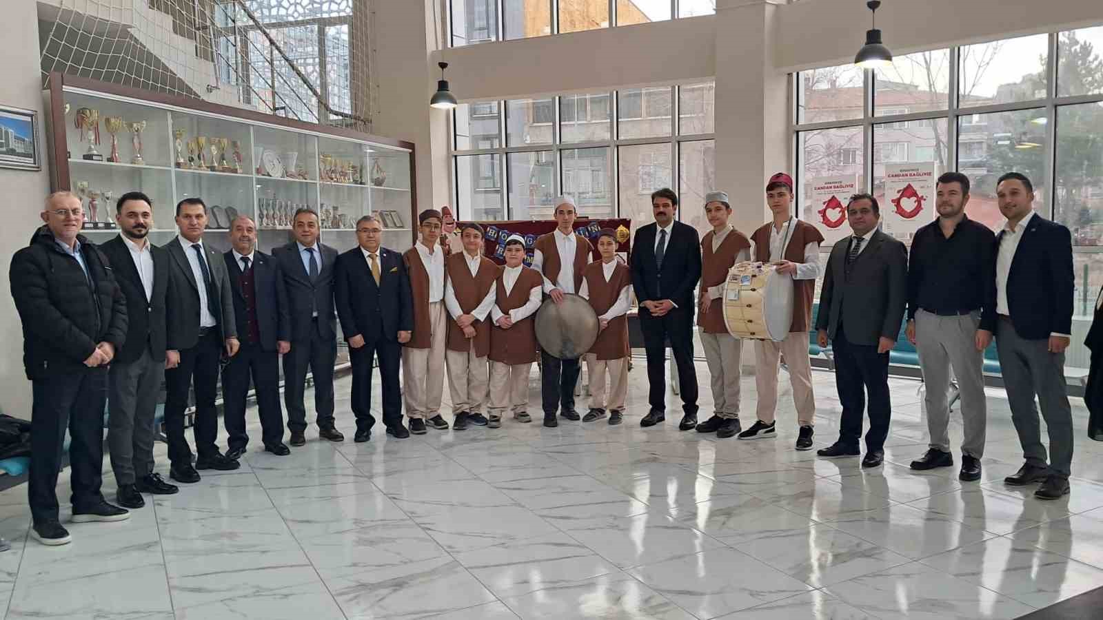 Afyonkarahisar’da ‘Maarifin Kalbinde Ramazan’ etkinliği
Afyonkarahisar’da ‘Maarifin Kalbinde Ramazan’ etkinliği