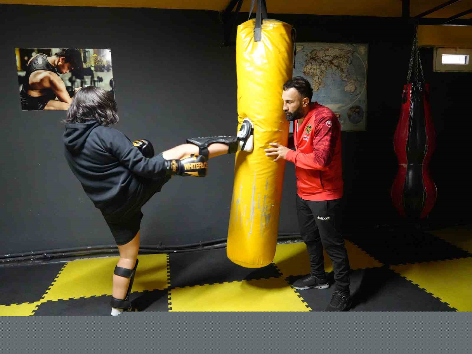 Ağabeyine özenerek spora başladı, 5 kez Türkiye şampiyonu oldu
