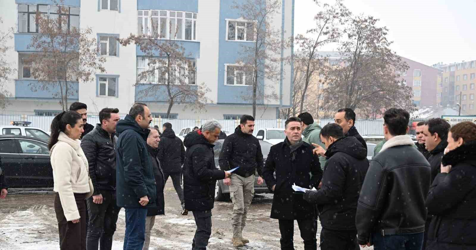 Ağrı Emniyet Müdürü Önder, Nevruz kutlamaları öncesi güvenlik tedbirlerini denetledi
