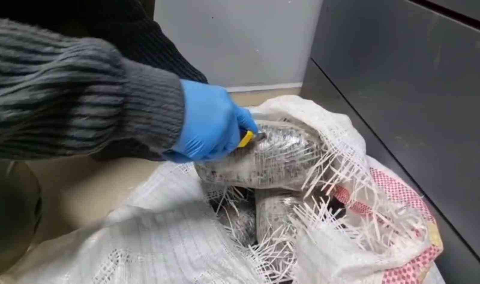 Ağrı’da 29 kilo uyuşturucu ele geçirildi
