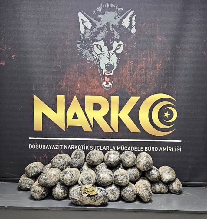 Ağrı’da 29 kilo uyuşturucu ele geçirildi
