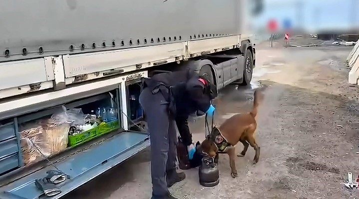 Ağrı’da 8,3 kilo metamfetamin ele geçirildi
