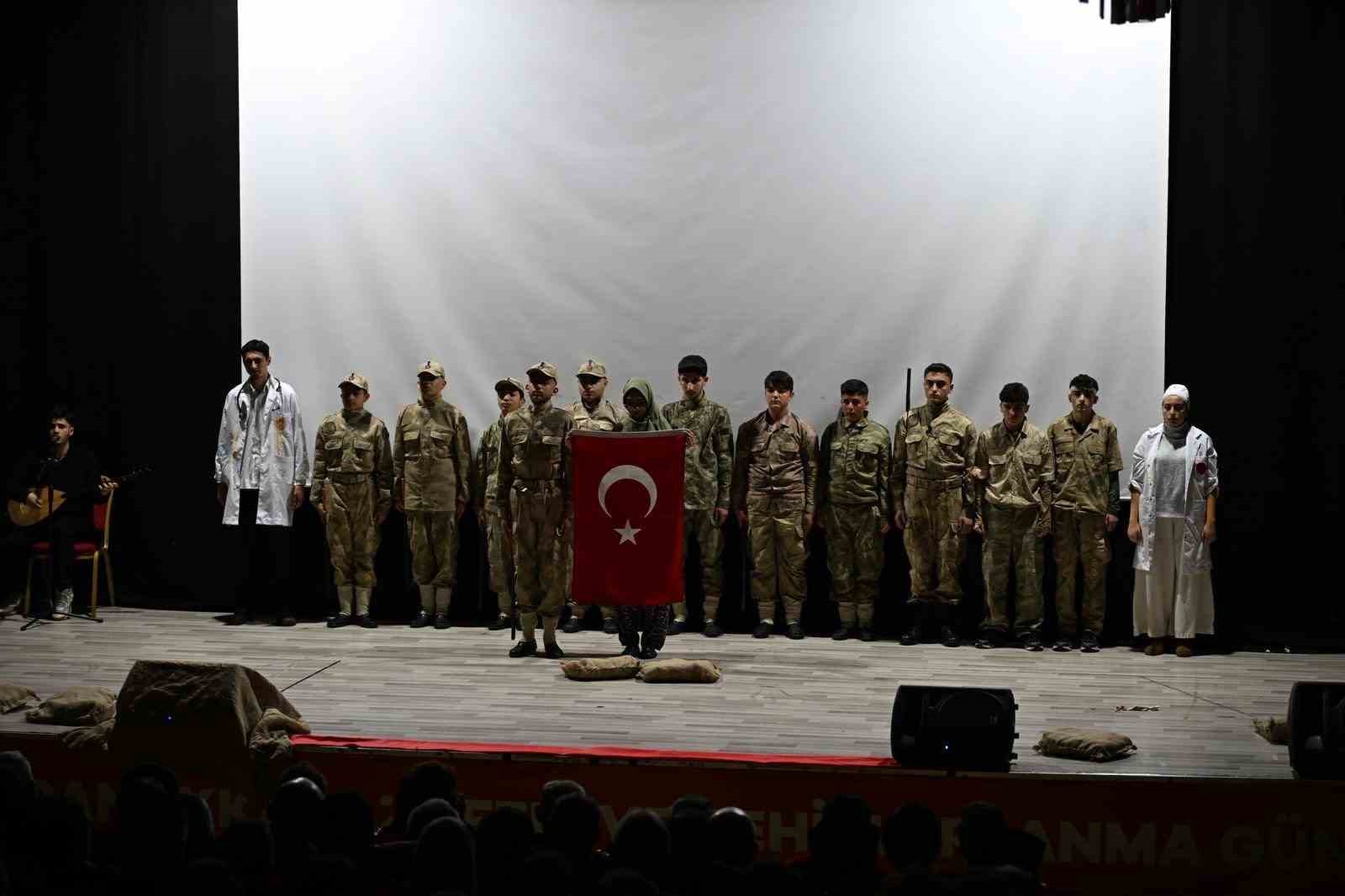 Ağrı’da Çanakkale Zaferi’nin 111. yılı törenlerle anıldı
