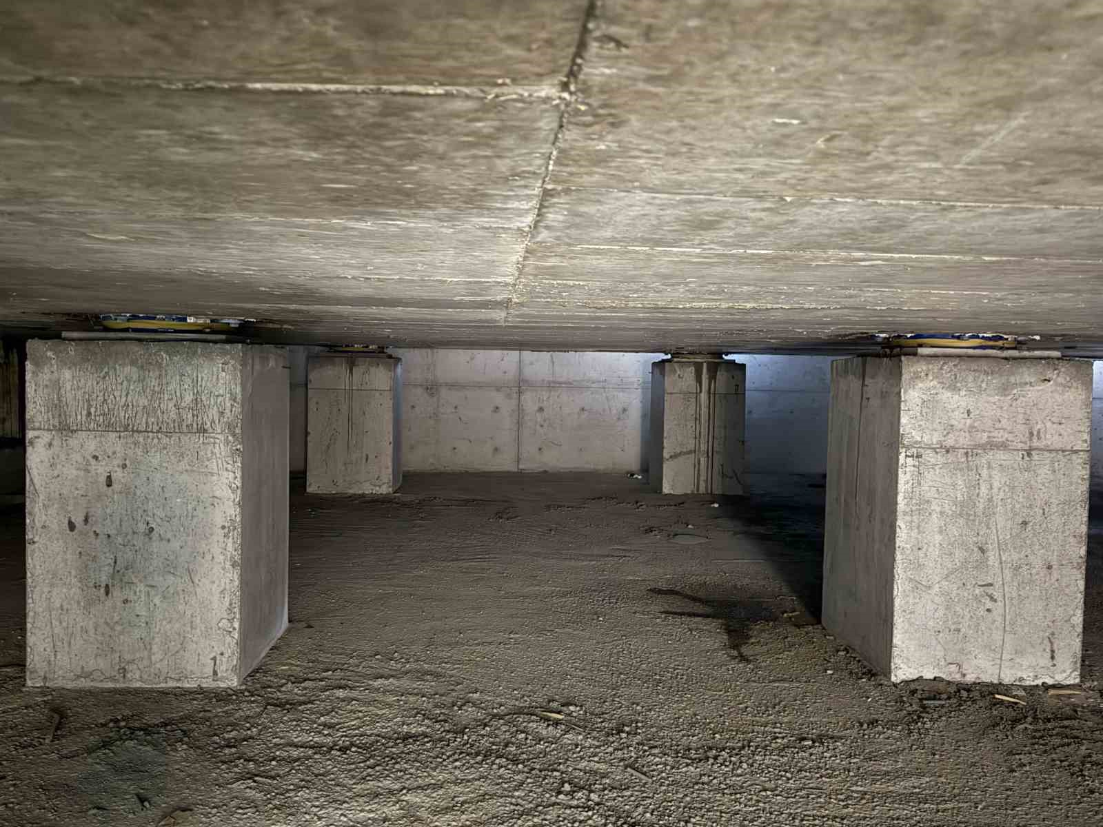 Ağrı’da  deprem izolatörü bulunan ilk hastane hizmete hazırlanıyor
