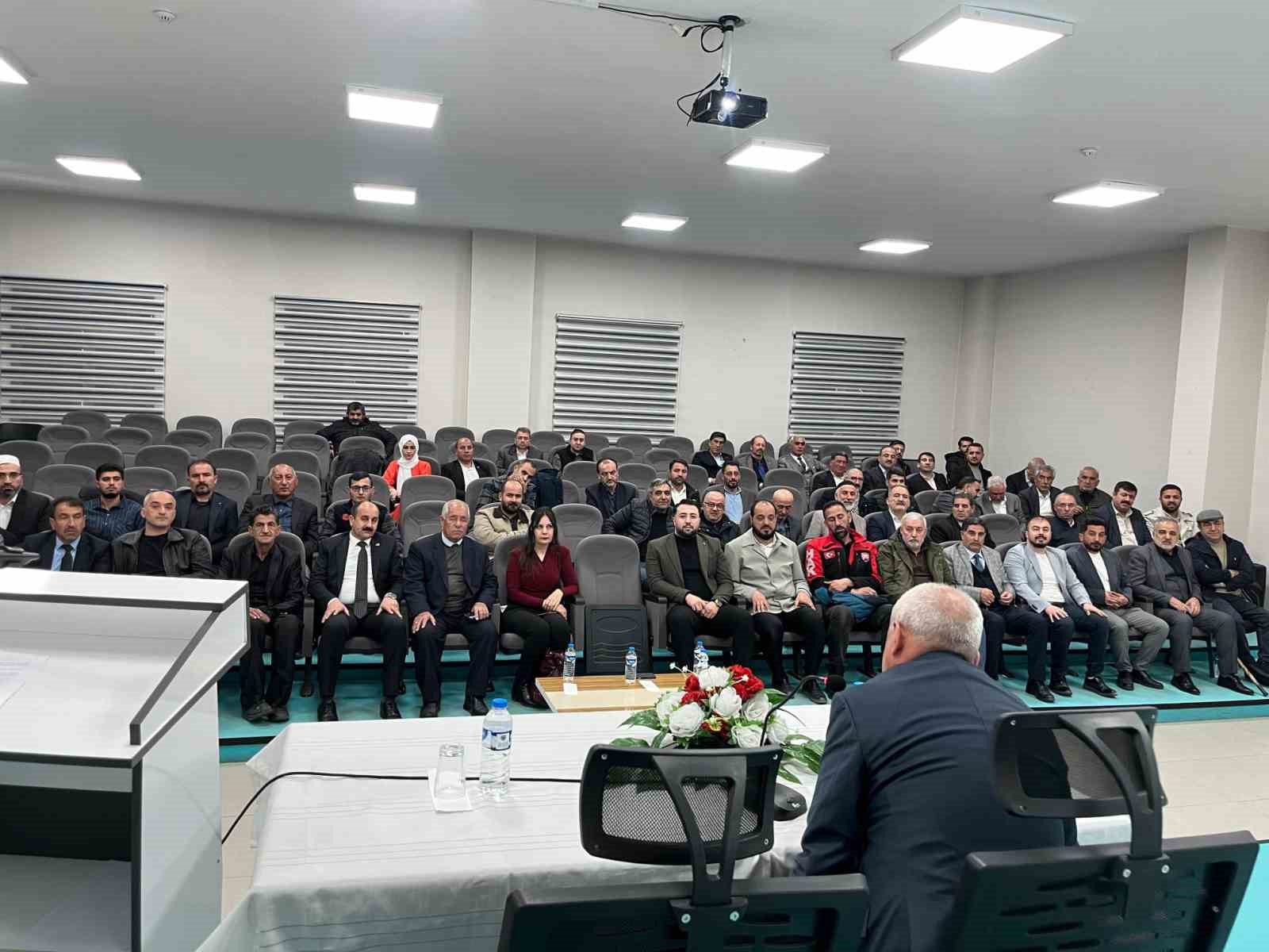 Ağrı’da derneklere yönelik proje bilgilendirme eğitimi düzenlendi
