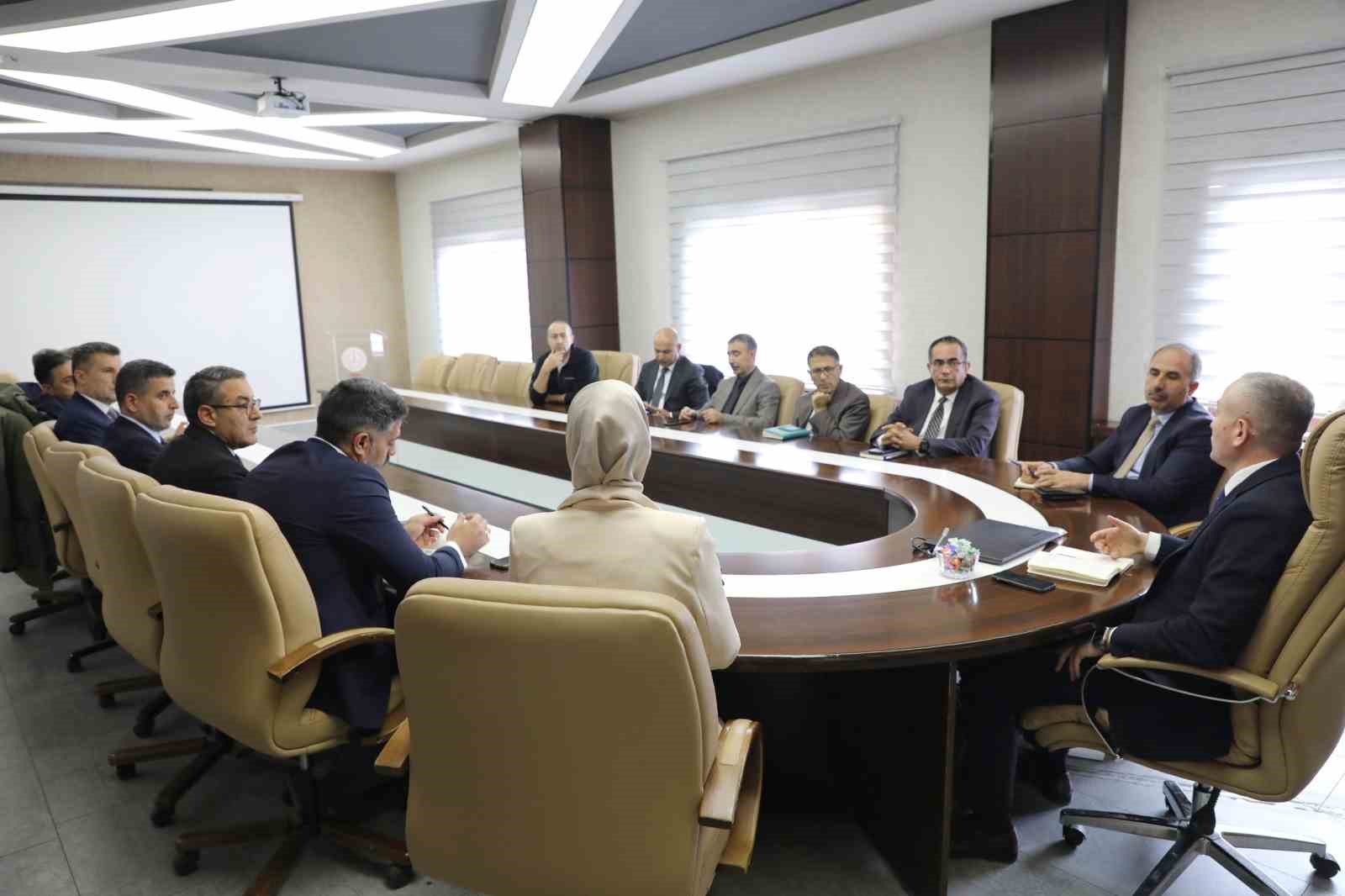 Ağrı’da eğitimde kaliteyi artırmaya yönelik çalışmalar ele alındı
