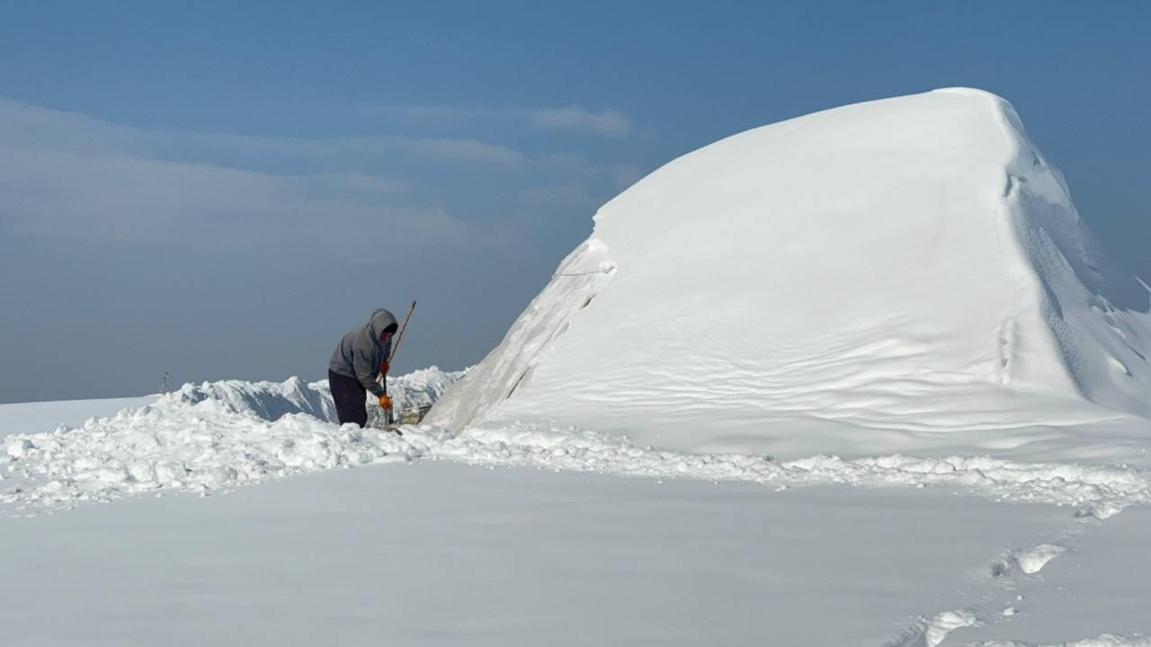 Ağrı’da kar sonrası kartpostallık görüntüler oluştu
