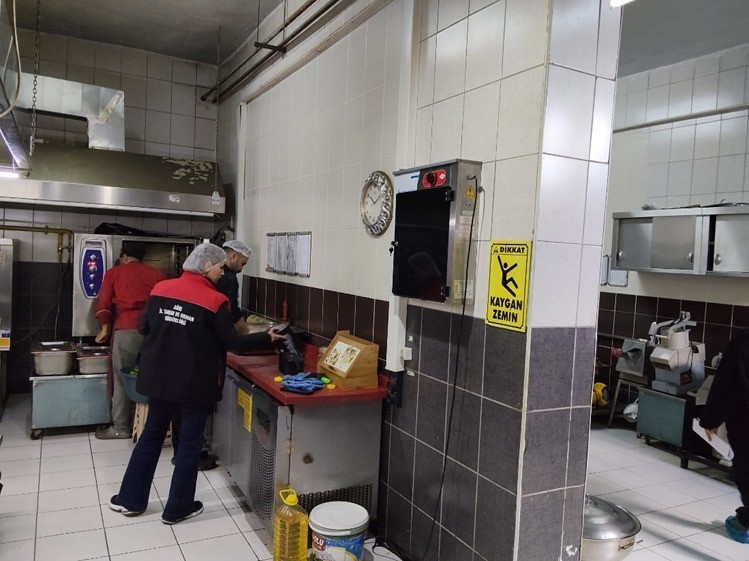 Ağrı’da öğrenci yurtları ve pansiyonlarda gıda denetimi sürüyor
