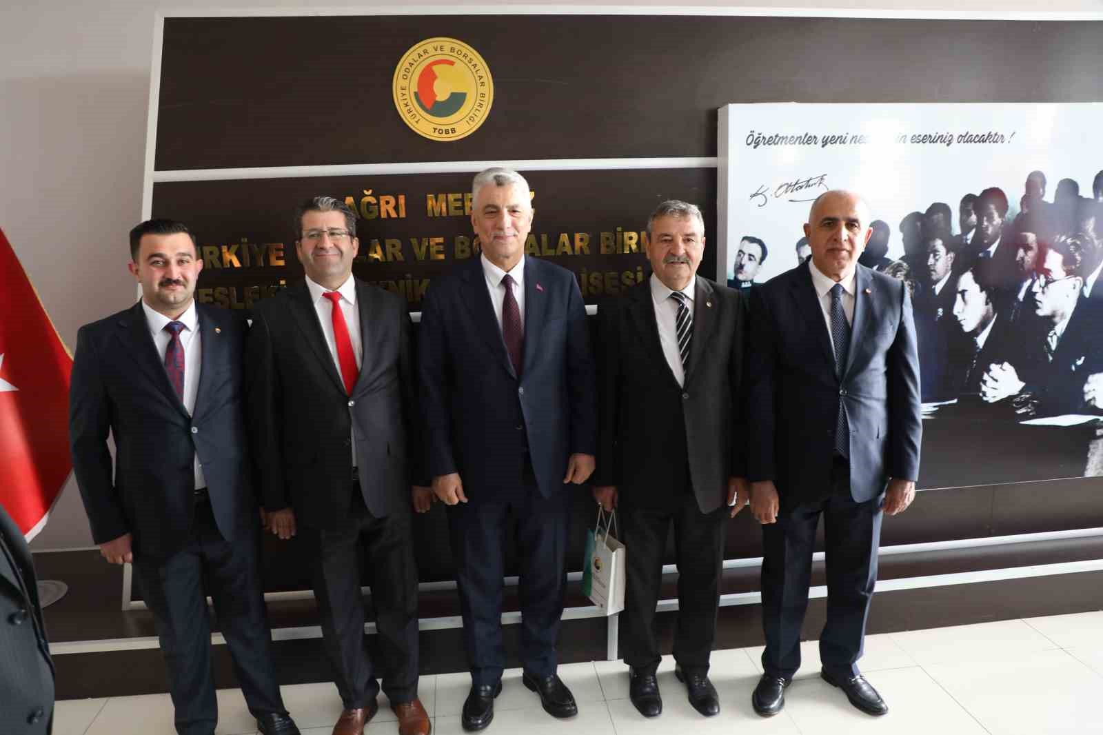 Ağrı’da TOBB Mesleki ve Teknik Anadolu Lisesi açıldı
