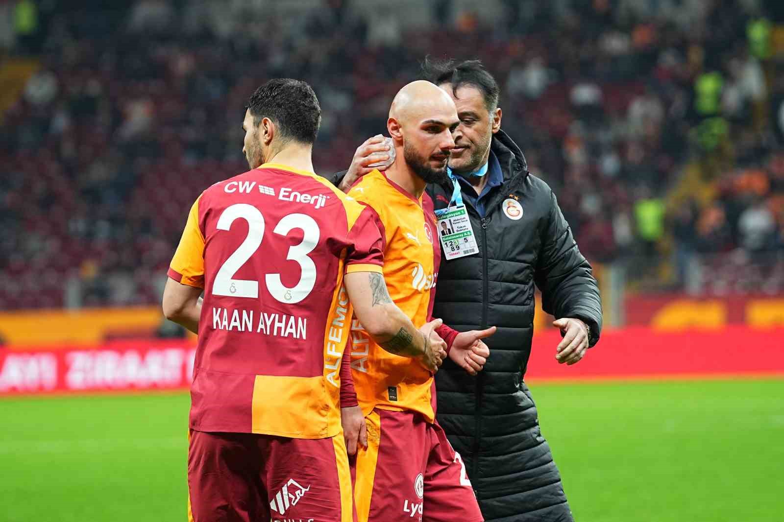 Ahmed Kutucu ile İsa Doğan kafa kafaya çarpıştı
