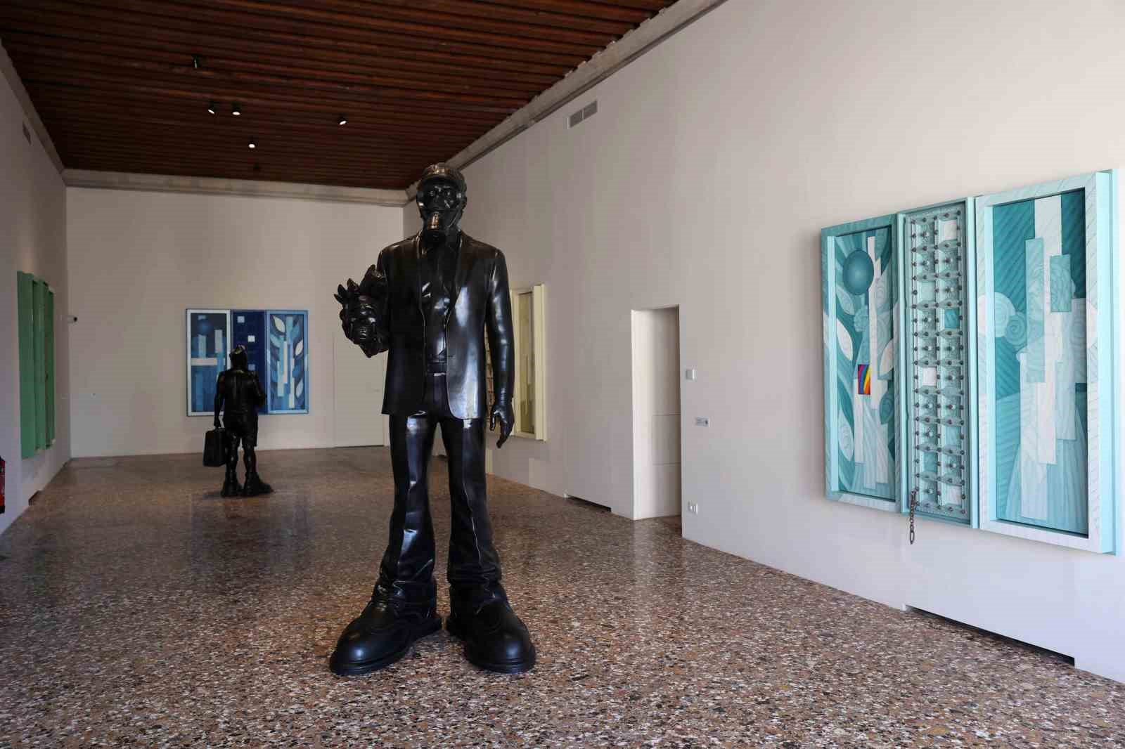 Ahmet Güneştekin’in "Sessizlik" Sergisi
