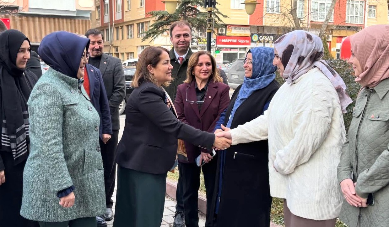 Aile ve Sosyal Hizmetler Bakan Yardımcısı Madak’tan Kütahya’ya ziyaret
