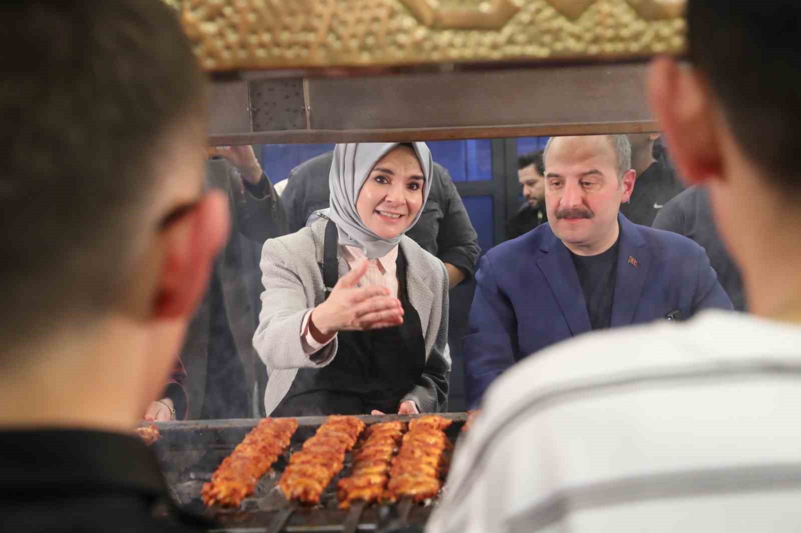 Aile ve Sosyal Hizmetler Bakanı Göktaş: "Her daim çocuklarımızın yanında olmaya devam edeceğiz"
