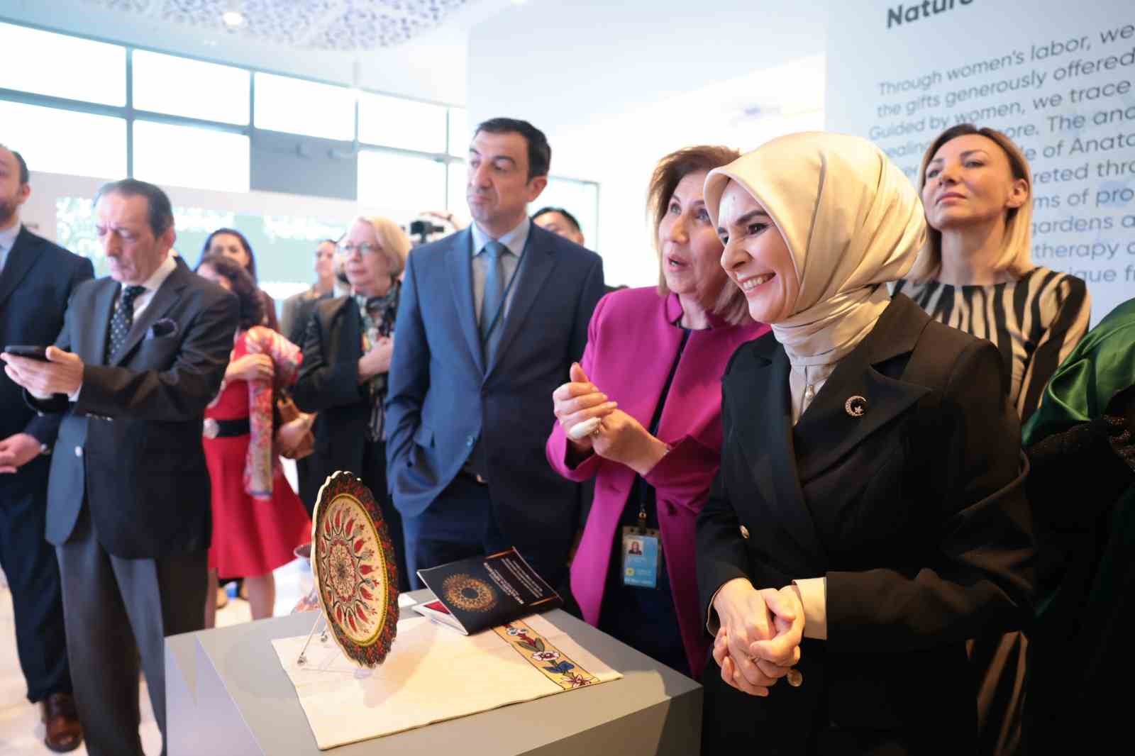 Aile ve Sosyal Hizmetler Bakanlığı ve Hepsiburada, Türk girişimci kadınların emeğini dünyayla buluşturdu
