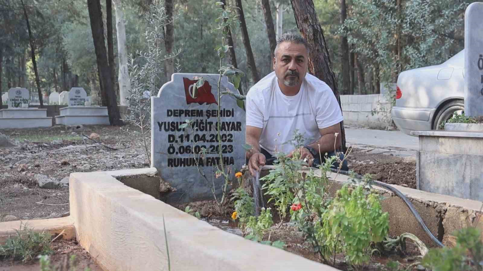 Ailesi depremde enkaz altında kalan acılı baba, eşi ve iki evladının öldüğü Yağmur Apartmanı’nda suçluların cezalarının çekmesini istiyor
Ailesi depremde enkaz altında kalan acılı baba, eşi ve iki evladının öldüğü Yağmur Apartmanı’nda suçluların cezalarının çekmesini istiyor