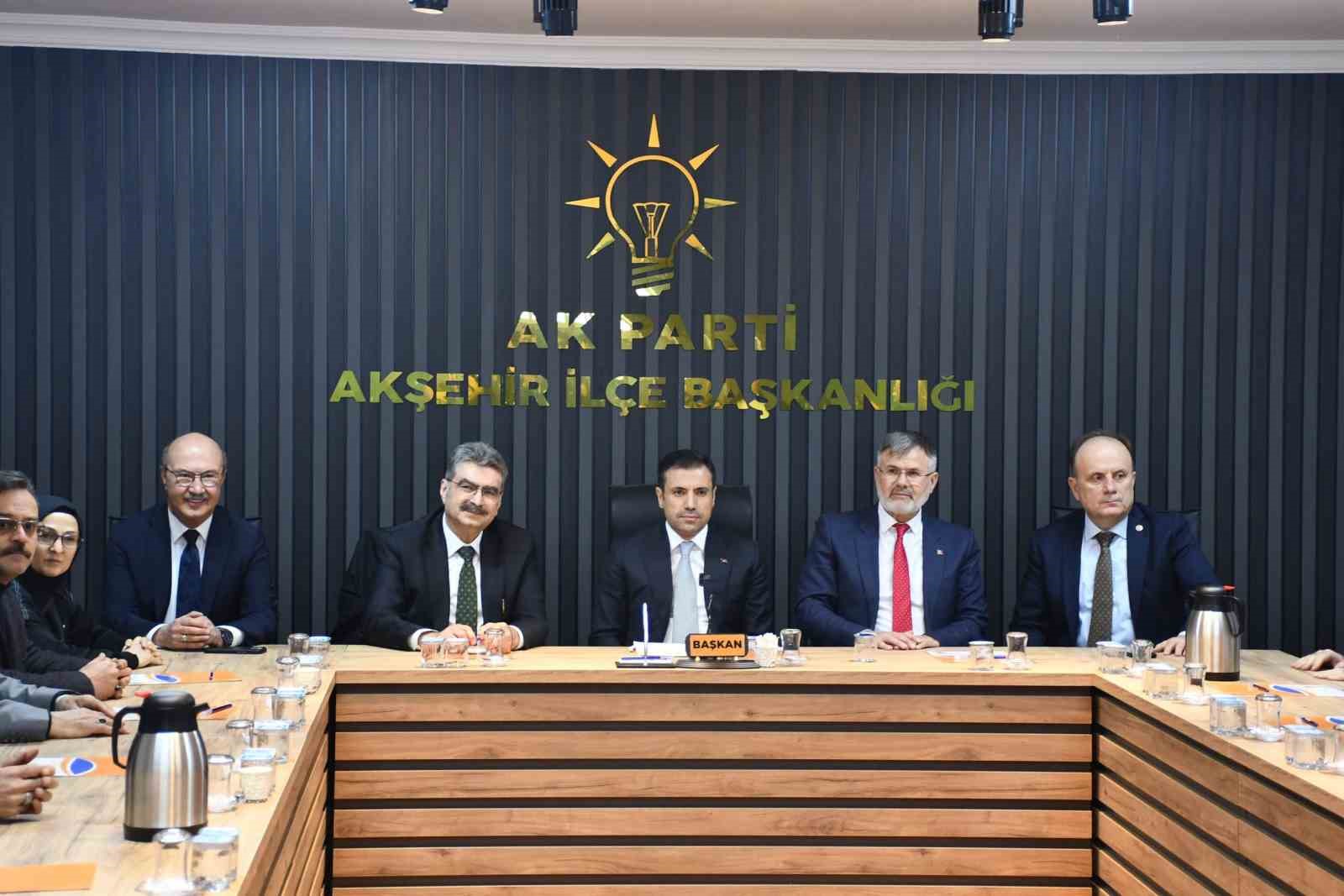 AK Parti Akşehir İlçe Başkanlığı yeni binasında
