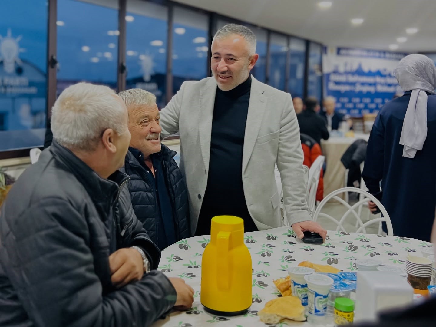 AK Parti Bilecik teşkilatı iftarda buluştu

