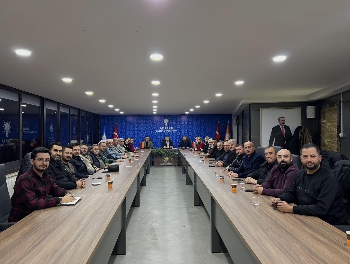 AK Parti Bilecik’te İl Yönetim Kurulu Toplantısı

