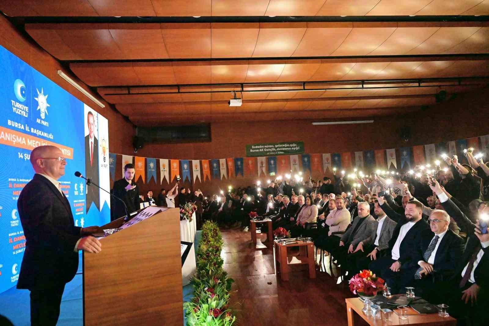 AK Parti Bursa İl Başkanı Davut Gürkan; "Gençlik, Türkiye Yüzyılı’nın bugünkü öznesidir"
AK Parti Bursa İl Başkanı Davut Gürkan; "Gençlik, Türkiye Yüzyılı’nın bugünkü öznesidir"