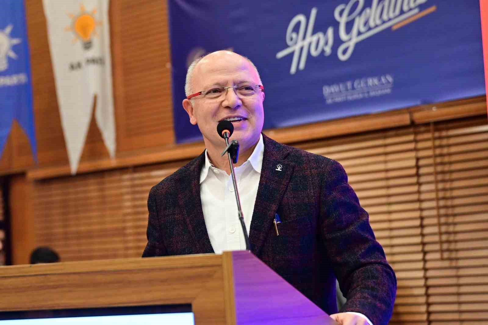 AK Parti Bursa İl Başkanı Davut Gürkan; "Gençlik, Türkiye Yüzyılı’nın bugünkü öznesidir"
AK Parti Bursa İl Başkanı Davut Gürkan; "Gençlik, Türkiye Yüzyılı’nın bugünkü öznesidir"